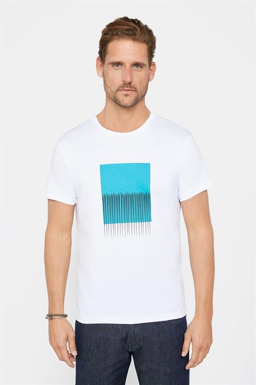 Erkek Slim Fit Dar Kesim %100 Pamuk Yumuşak Dokulu Baskılı Beyaz Bisiklet Yaka Tişört