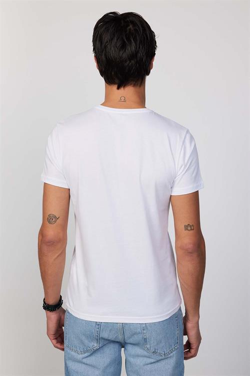 Erkek Slim Fit Dar Kesim %100 Pamuk Yumuşak Dokulu Baskılı Beyaz Bisiklet Yaka Tişört