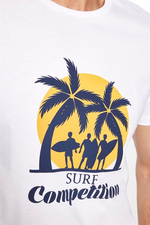 Erkek Slim Fit Dar Kesim %100 Pamuk Yumuşak Dokulu Baskılı Beyaz Bisiklet Yaka Tişört