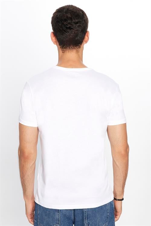 Erkek Slim Fit Dar Kesim %100 Pamuk Yumuşak Dokulu Baskılı Beyaz Bisiklet Yaka Tişört
