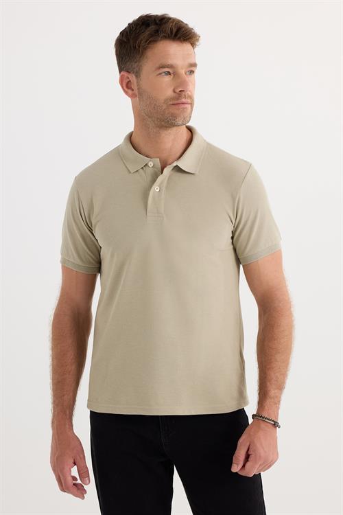 Erkek Slim Fit Dar Kesim Pamuklu Yumuşak Dokulu Serin Tutan Kumaş Düz Pike Bej Polo Yaka Tişört