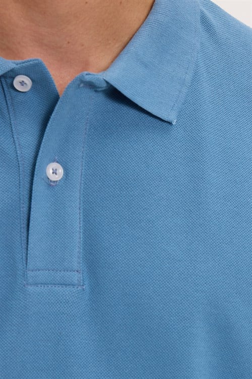 Erkek Slim Fit Dar Kesim Pamuklu Yumuşak Doku Nefes Alan Kumaş Kıvrılmaz Yaka Mavi Renk Polo Yaka