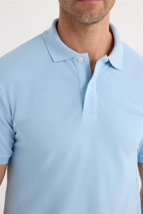 Erkek Slim Fit Dar Kesim Pamuklu Yumuşak Doku Nefes Alan Kumaş Kıvrılmaz Yaka Mavi Polo Yaka Tişört