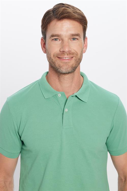 Erkek Slim Fit Dar Kesim Pamuklu Yumuşak Dokulu Serin Tutan Kumaş Düz Pike Yeşil Polo Yaka Tişört