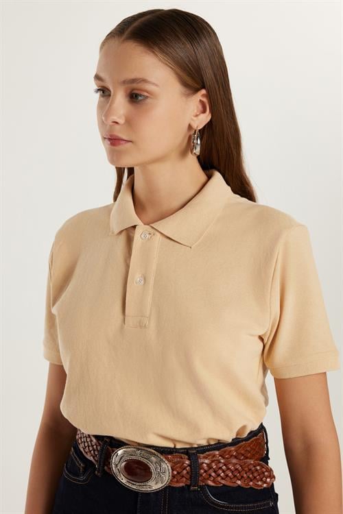 Erkek Slim Fit Dar Kesim Pamuklu Yumuşak Doku Nefes Alan Kumaş Kıvrılmaz Yaka Bej Polo Yaka Tişört