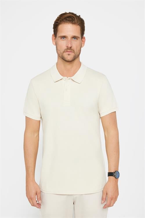 Erkek Slim Fit Dar Kesim Pamuklu Yumuşak Doku Nefes Alan Kumaş Kıvrılmaz Yaka Ekru Polo Yaka Tişört