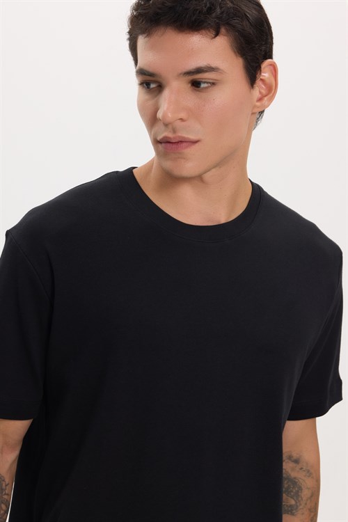 Unisex Relax Fit Rahat Kesim %100 Pamuk Yumuşak Dokulu Hafif Kalın Basic Bisiklet Yaka Siyah Tişört