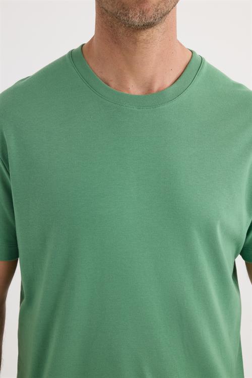 Unisex Relax Fit Rahat Kesim %100 Pamuk Yumuşak Dokulu Hafif Kalın Yeşil Bisiklet Yaka Tişört