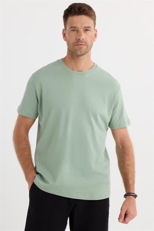 Unisex Relax Fit Rahat Kesim %100 Pamuk Yumuşak Dokulu Hafif Kalın Yeşil Bisiklet Yaka Tişört