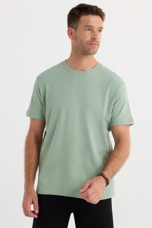 Unisex Relax Fit Rahat Kesim %100 Pamuk Yumuşak Dokulu Hafif Kalın Yeşil Bisiklet Yaka Tişört