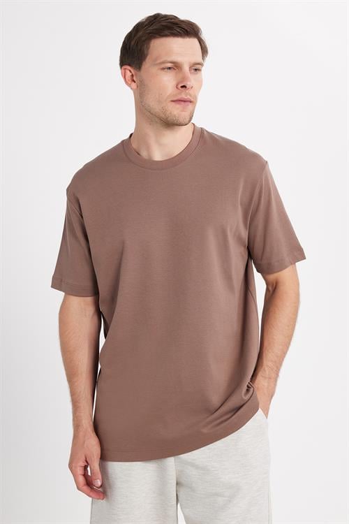 Unisex Relax Fit Rahat Kesim %100 Pamuk Yumuşak Dokulu Hafif Kalın Kahverengi Bisiklet Yaka Tişört