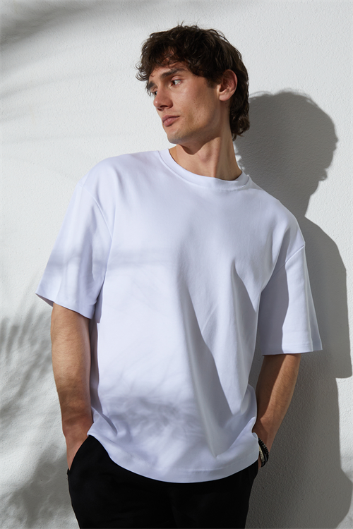 Unisex Oversize Geniş Kesim %100 Pamuk Yumuşak Dokulu Basic Bisiklet Yaka Beyaz Tişört