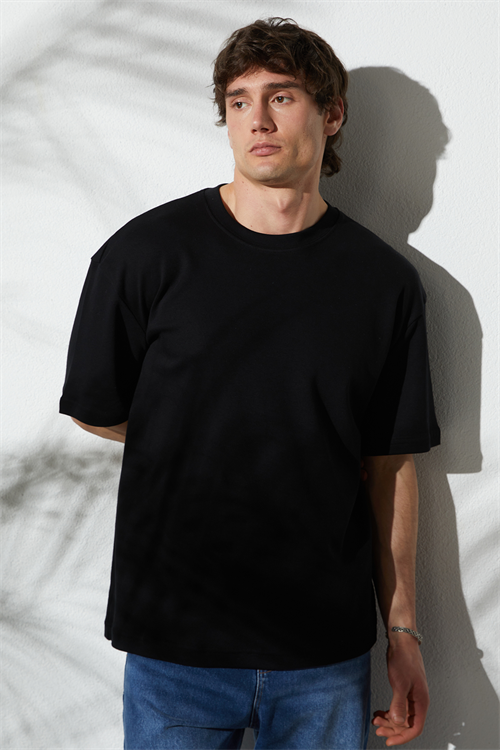 Unisex Oversize Geniş Kesim %100 Pamuk Yumuşak Dokulu Basic Bisiklet Yaka Siyah Tişört