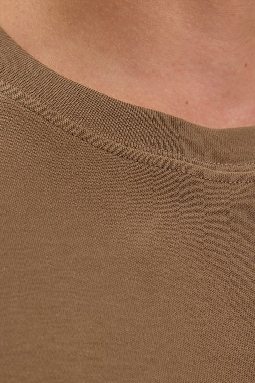 Unisex Oversize Geniş Kesim %100 Pamuk Yumuşak Dokulu Basic Bisiklet Yaka Kahverengi Tişört