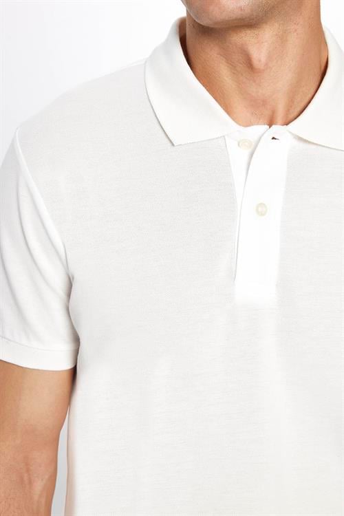 Erkek Slim Fit Dar Kesim %100 Pamuk Yumuşak Dokulu Düz Pike Beyaz Polo Yaka Tişört