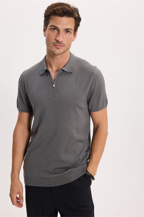 Erkek Slim Fit Dar Kesim %100 Pamuk Örme Triko Fermuarlı Füme Polo Yaka Tişört