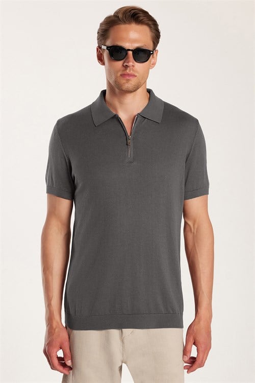 Erkek Slim Fit Dar Kesim %100 Pamuk Örme Triko Fermuarlı Füme Polo Yaka Tişört