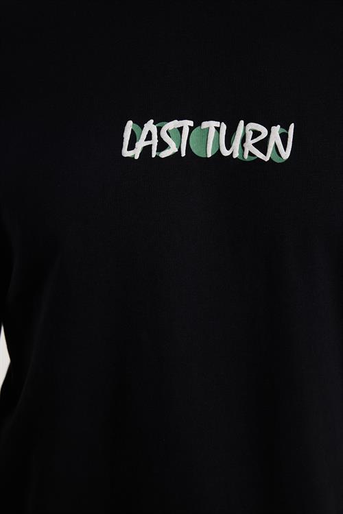 Erkek Slim Fit Dar Kesim %100 Pamuk Yumuşak Dokulu Baskılı Siyah Bisiklet Yaka Tişört