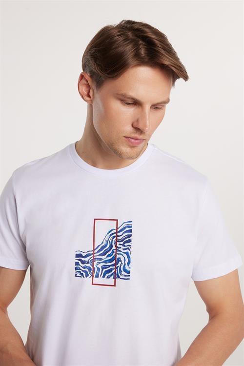  Erkek Slim Fit Dar Kesim %100 Pamuk Yumuşak Dokulu Baskılı Beyaz Bisiklet Yaka Tişört 
