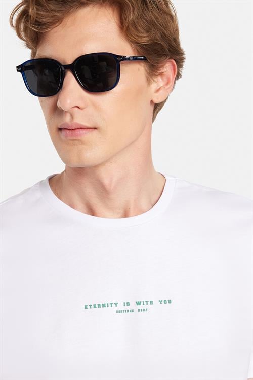 Erkek Slim Fit Dar Kesim %100 Pamuk Yumuşak Dokulu Baskılı Beyaz Bisiklet Yaka Tişört
