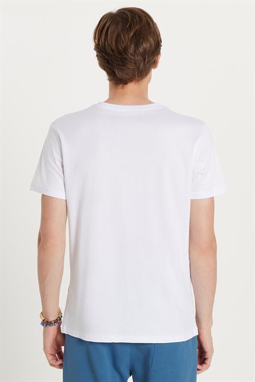 Erkek Slim Fit Dar Kesim %100 Pamuk Yumuşak Dokulu Baskılı Beyaz Bisiklet Yaka Tişört