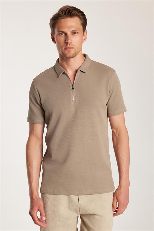 Erkek Slim Fit Dar Kesim %100 Pamuk Fermuarlı Kahverengi Polo Yaka Tişört