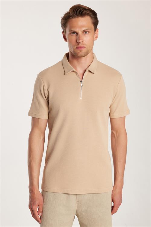 Erkek Slim Fit Dar Kesim %100 Pamuk Fermuarlı Bej Polo Yaka Tişört