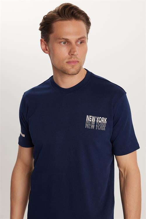 Erkek Slim Fit Dar Kesim Pamuklu Düz Basic Baskılı Bisiklet Yaka Lacivert Tişört
