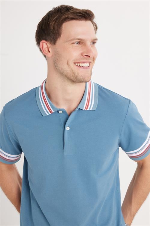 Erkek Slim Fit Dar Kesim %100 Pamuk Düz Pike Yaka ve Kol Detaylı İndigo Polo Yaka Tişört
