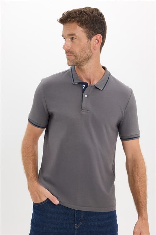 Erkek Slim Fit Dar Kesim %100 Pamuk Yumuşak Dokulu Serin Tutan Kumaş Düz Pike Füme Polo Yaka Tişört