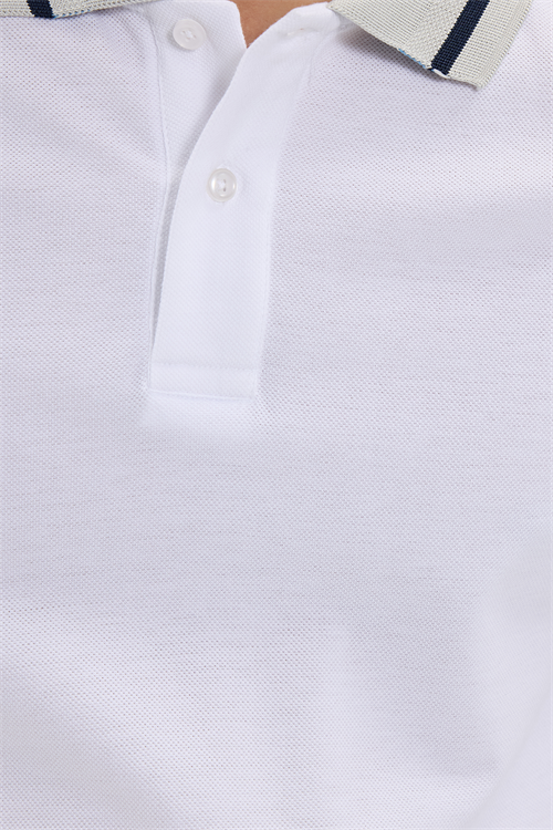 Erkek Slim Fit Dar Kesim %100 Pamuk Düz Pike Yaka ve Kol Detaylı Beyaz Polo Yaka Tişört