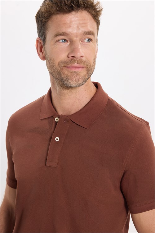 Erkek Slim Fit Dar Kesim Premium Seri %100 Pamuk Yumuşak Dokulu Merserize Kahverengi Polo Yaka Tişört 