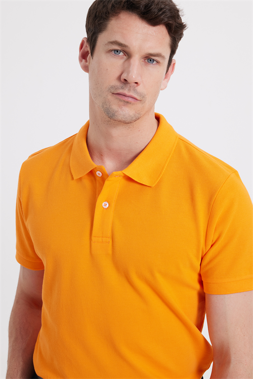 Erkek Slim Fit Dar Kesim %100 Pamuk Kısa Kollu Polo Yaka Turuncu Tişört