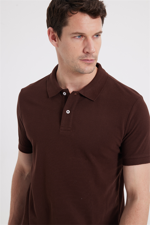 Erkek Slim Fit Dar Kesim %100 Pamuk Kısa Kollu Polo Yaka Kahverengi Tişört