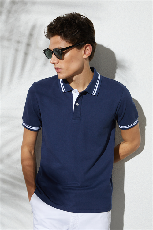 Erkek Slim Fit Dar Kesim %100 Pamuk Düz Pike Yaka ve Kol Detaylı Lacivert Polo Yaka Tişört
