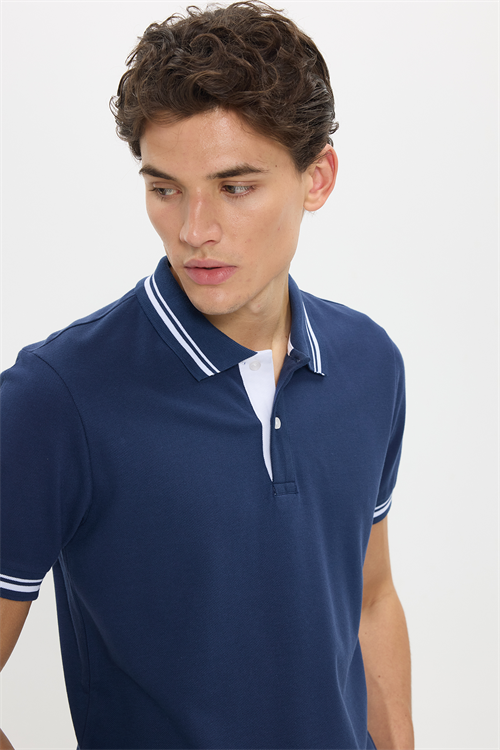 Erkek Slim Fit Dar Kesim %100 Pamuk Düz Pike Yaka ve Kol Detaylı Lacivert Polo Yaka Tişört