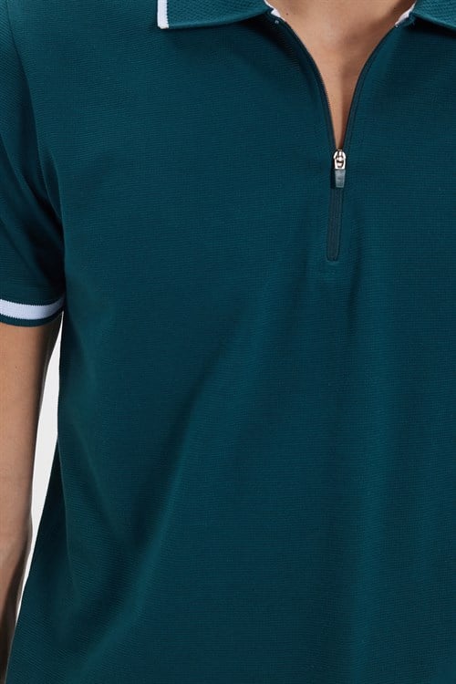 Erkek Slim Fit Dar Kesim %100 Pamuk Jakarlı Düz Yaka ve Kol Detaylı Yeşil Polo Yaka Tişört