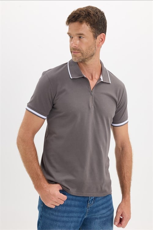 Erkek Slim Fit Dar Kesim %100 Pamuk Jakarlı Düz Yaka ve Kol Detaylı Gri Polo Yaka Tişört