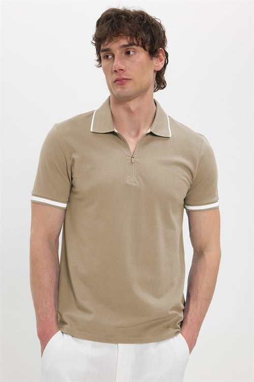 Erkek Slim Fit Dar Kesim %100 Pamuk Jakarlı Düz Yaka ve Kol Detaylı Bej Polo Yaka Tişört