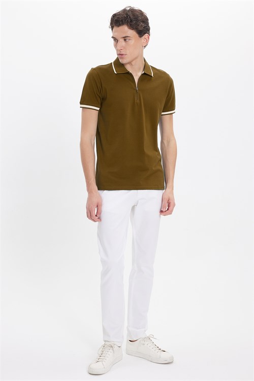 Erkek Slim Fit Dar Kesim %100 Pamuk Jakarlı Düz Yaka ve Kol Detaylı Kahverengi Polo Yaka Tişört