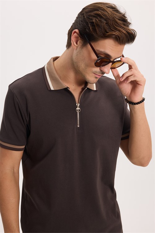 Erkek Slim Fit Dar Kesim %100 Pamuk Kısa Kollu Yarım Fermuarlı Kahverengi Polo Yaka Tişört