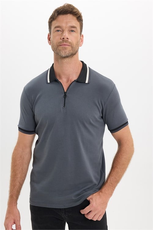Erkek Slim Fit Dar Kesim %100 Pamuk Kısa Kollu Yarım Fermuarlı Antrasit Polo Yaka Tişört