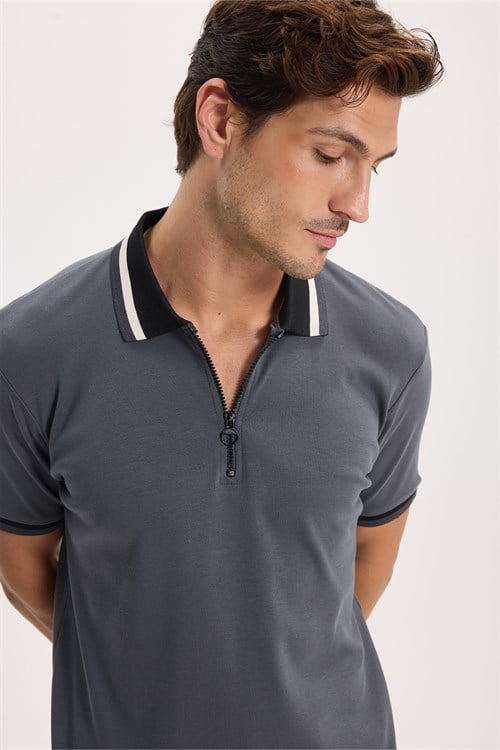 Erkek Slim Fit Dar Kesim %100 Pamuk Kısa Kollu Yarım Fermuarlı Antrasit Polo Yaka Tişört