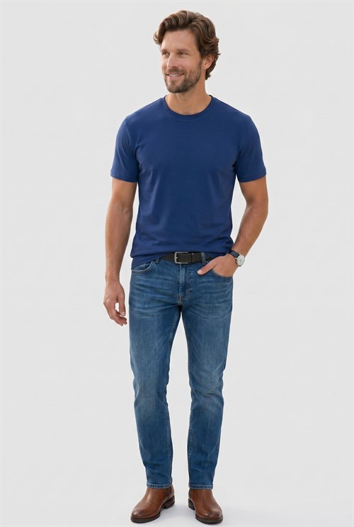Erkek Regular Fit Klasik Kesim Ekstra Soft Modal Kumaş Bisiklet Yaka Kısa Kollu Lacivert Tişört