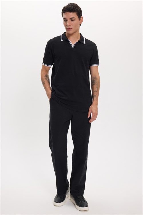 Erkek Slim Fit Dar Kesim %100 Pamuklu Çizgili Detaylı V Yaka Siyah Polo Yaka Tişört