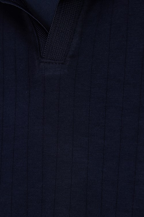 Erkek Slim Fit Dar Kesim Pamuklu Kısa Kollu Çizgili Lacivert Polo V Yaka Tişört