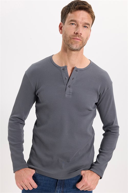 Erkek Standart Fit Normal Kesim Uzun Kollu Pamuklu Gri Düğmeli Henley Yaka Sweatshirt