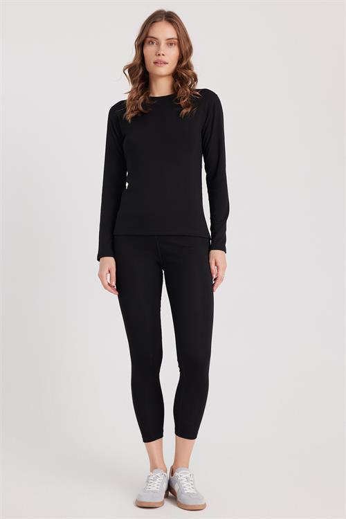 Kadın Slim Fit Dar Kesim Bisiklet Yaka Siyah Termal Alt Üst Takım