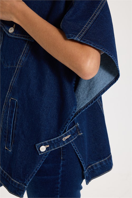 Kadın Oversize Geniş Kesim %100 Pamuk Panço Kol Yan Düğme Detaylı Lacivert Denim Yelek