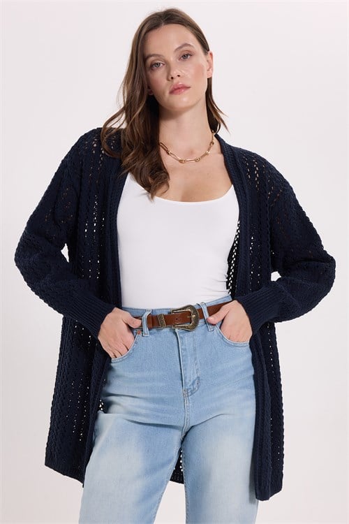 Kadın Oversize Geniş Kesim Mevsimlik Ajurlu Örme Dökümlü Lacivert Triko Hırka